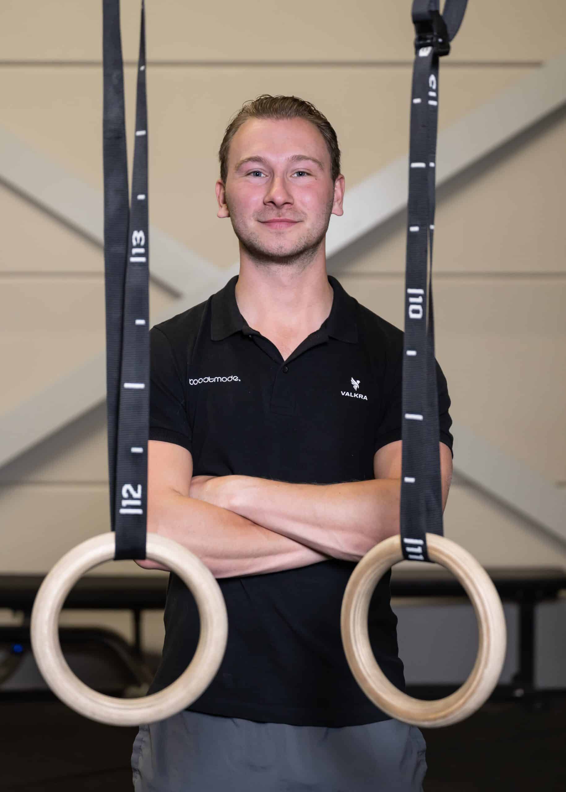 Portret van sporter met gymringen, brandingfoto voor Boostmode door Diana Fotografie